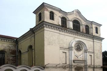 Kostel Božího těla s klášterem v litevském Kaunasu. (© Pavel Vítek 06/2015)