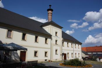 Zámecký pivovar ( © Ivan Grisa 08/2009)