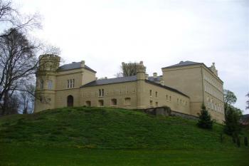chyše (© zdeněk komínek, 05/2010)