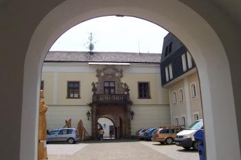 Žamberk - zámek (© Ivo Rozehnal, 07/2010)