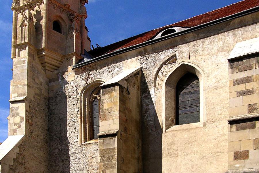 klášter klarisek s kostelem Povýšení sv. Kříže