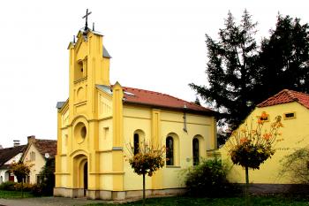 Kaple Navštívení Panny Marie v Močovicích u Čáslavi. (© Pavel Vítek 11/2020)