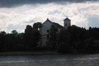 klášter pavlánů s kostelem Nejsvětější Trojice