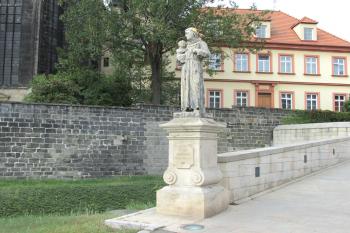 Socha sv. Antonína Paduánského Ve Slaném. (© Pavel Vítek 09/2020)