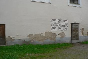 Faksimile sgrafitové výzdoby jižního (nádvorního) průčelí. (© Ondřej Drlík, 02/2012)