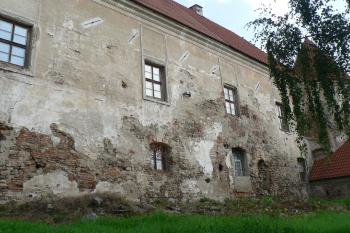 Jižní průčelí. (© Ondřej Drlík, 02/2012)