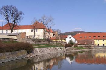  ( © Luděk Pitter 04/2004)