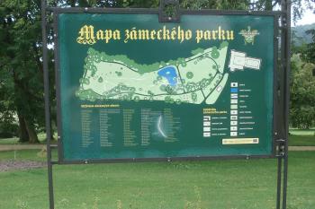 informační tabule parku (© Jaromír Schoffer, 07/2010)