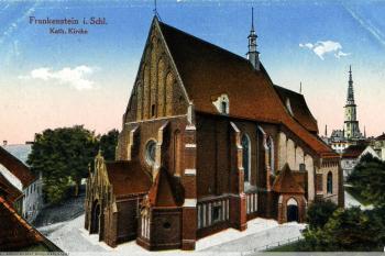 kostel na dobové pohlednicikolem r. 1910 (© zdroj: https://polska-org.pl/52470)