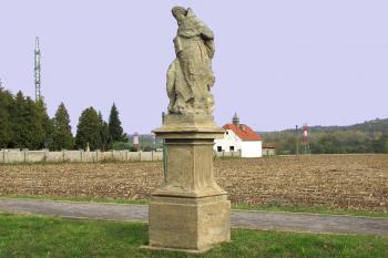 Socha sv. Petra z Alkantary v Družci u Kladna (© Pavel Vítek 10/2020)
