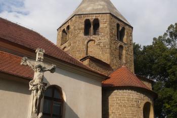 kostel sv. Petra a Pavla (© MarcoRave, 09/2010)