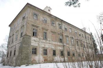 Pohled na zámek od severu (© Aleš Marek 02/2006)