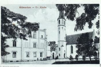 evangelický kostel a fara 1920-1930 (© zdroj: https://polska-org.pl/5335519,Otmuchow,Kosciol_ewangelicki_dawny.html)