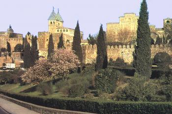 Hradby a brány ve španělském městě Toledo (© Pavel Vítek 06/2005)