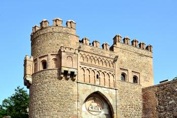Hradby a brány ve španělském městě Toledo (© Pavel Vítek 06/2005)