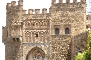 Hradby a brány ve španělském městě Toledo (© Pavel Vítek 06/2005)