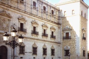 Alcázar ve španělskémToledu  (© Pavel Vítek 06/2005)