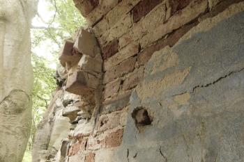 detail fragmentu omítky (© Milan Caha 07/2020)