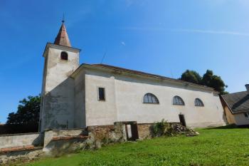 kostel od jihu (© Milan Caha 07/2020)