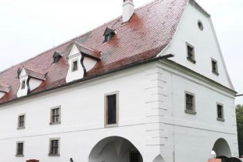 západní štít mlýna ( © Jan P. Štěpánek 07/2009)