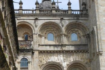 hlavní vchod katedrály (© Milan Caha 05/2015)