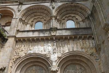 hlavní vchod katedrály (© Milan Caha 05/2015)