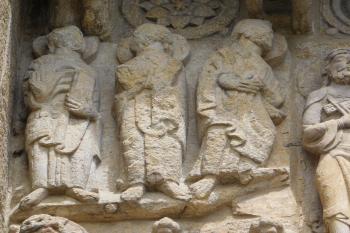 detail výzdoby průčelí katedrály (© Milan Caha 05/2015)