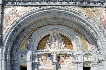 Poutní místo Lurdy ve Francii (© Pavel Vítek 06/2005)