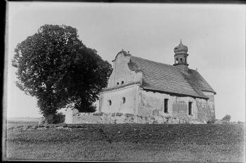 kostel Božího Těla - historický pohled (ateliér Šechtl a Voseček, © Muzeum fotografie Šechtl a Voseček )