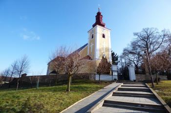Kučerov-kostel (© David Hromas  1/2016)