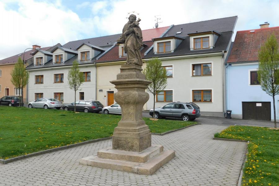 socha sv. Jana Nepomuckého
