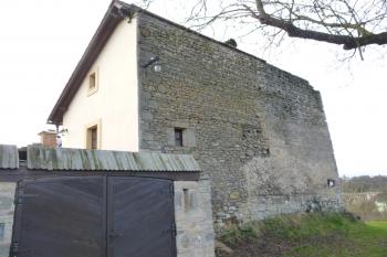 Hrádek-zřícenina hradu (© Vlastislav Mareček, 12/2015)
