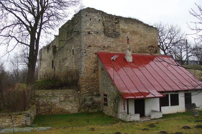 Hrádek nad Zámostím