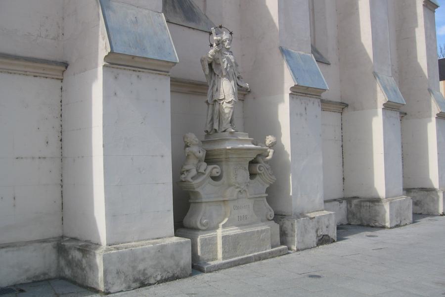 socha sv. Jana Nepomuckého