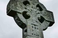 vysoký keltský kříž