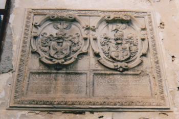 Erbovní deska (© Lukáš Pechánek, 07/2001)