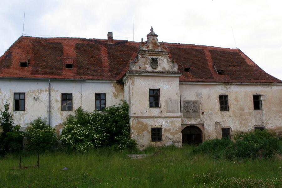 Bzí