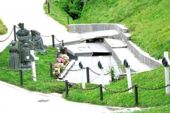Bazilika Notre-Dame de la Salette v La Salette - Fallavaux v Alpách ve východní Franci (© Pavel Vítek 06/2005)