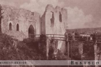 Hukvaldy - 5. hradní brána (2002 ©Pavel Roubínek)