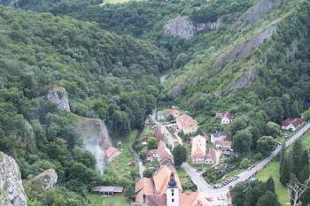 výhled ze skály (© Stanislav Drda 08/2005)