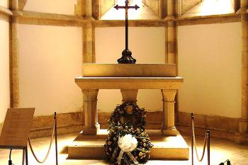 Kostel Milostivé Panny Marie, Santa Maria da Graça, v Santrému v Portugalsku (© Pavel Vítek 06/2005)