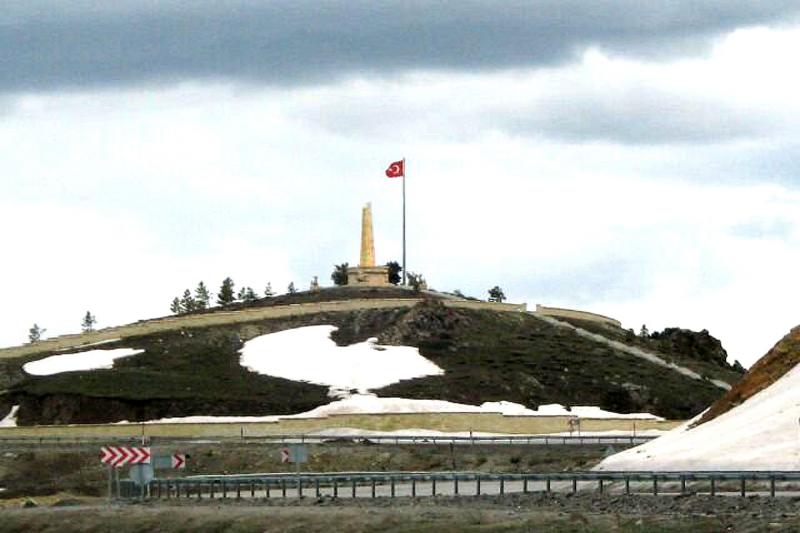 Kopdagi-památník turecko-ruských bojů Kopdagi-památník turecko-ruských bojů