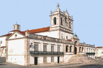 Kostel Panny Marie ve čtvrti Sitio, v Portugalském městě Nazaré (© Pavel Vítek 06/2005)