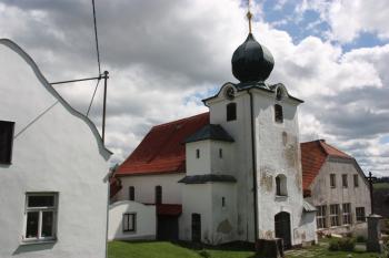 Kostel od severozápadu ( © Ivan Grisa 08/2011)