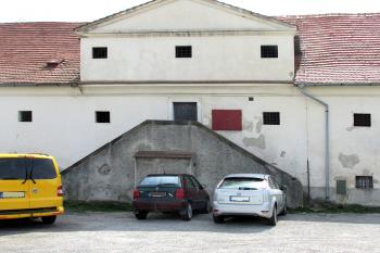 Sýpka ve Smečně  (© Pavel Vítek  05/2021)