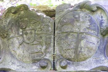 Detail erbu (© Petr Turyna 06/2005)