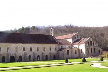 Klášter Fontenay nedaleko Dijonu ve Francii (© Pavel Vítek 06/2005)