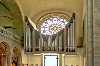 Katedrála sv. Jiří v Limburgu an der Lahn v německém Hessensku. (© Pavel Vítek 05/2001)