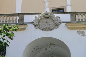 Průjezd na hlavní nádvoří ( © Petr Turyna 06/2006)