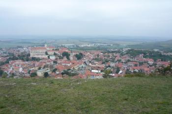 pohled na město od kaple ( © Ondřej Štěpánek 10/2010)